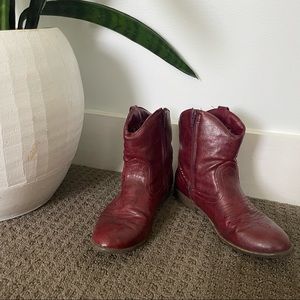 Womens Red Boots